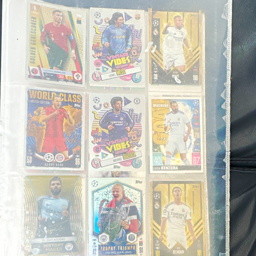 Mystery binder value - is, £100