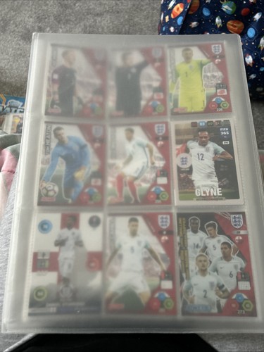 Plain trading card binder with - trading,